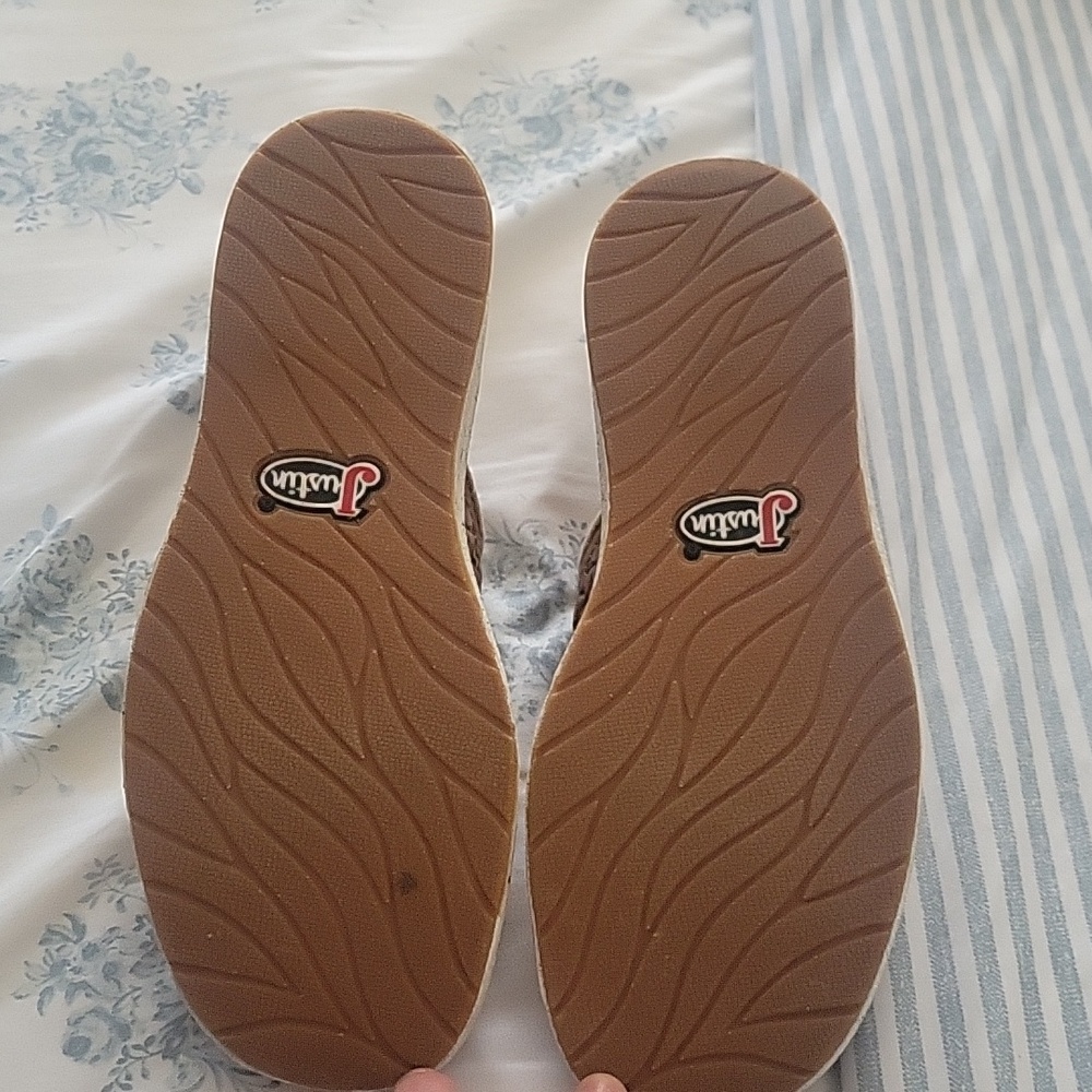 Women's Justin Slip-ons - Picture 6 of 7